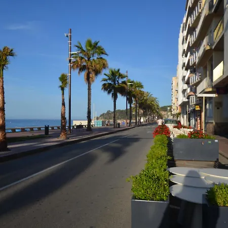 Holiday home Flores 8 Personas Lloret de Mar